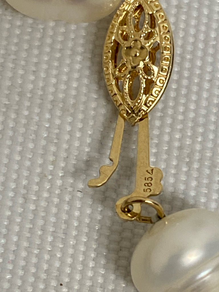 Pearl Gold Necklace