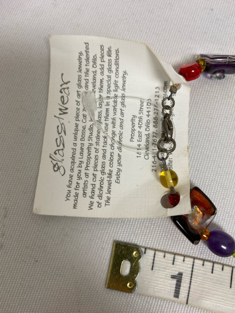NWT Multi Color Shapes Necklace