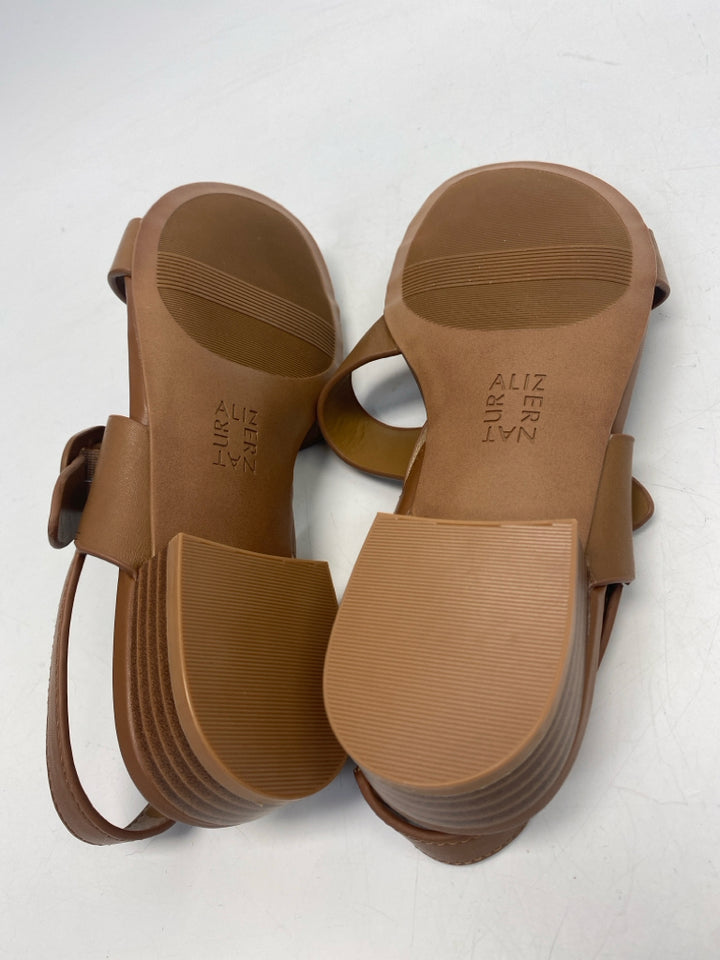 NWOT Naturalizer  Size 6.5 Brown Sandals