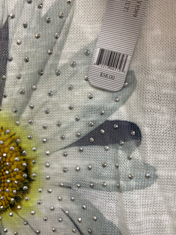 NWT Milano Size M White Gray/Yellow V Neck Ladies Top