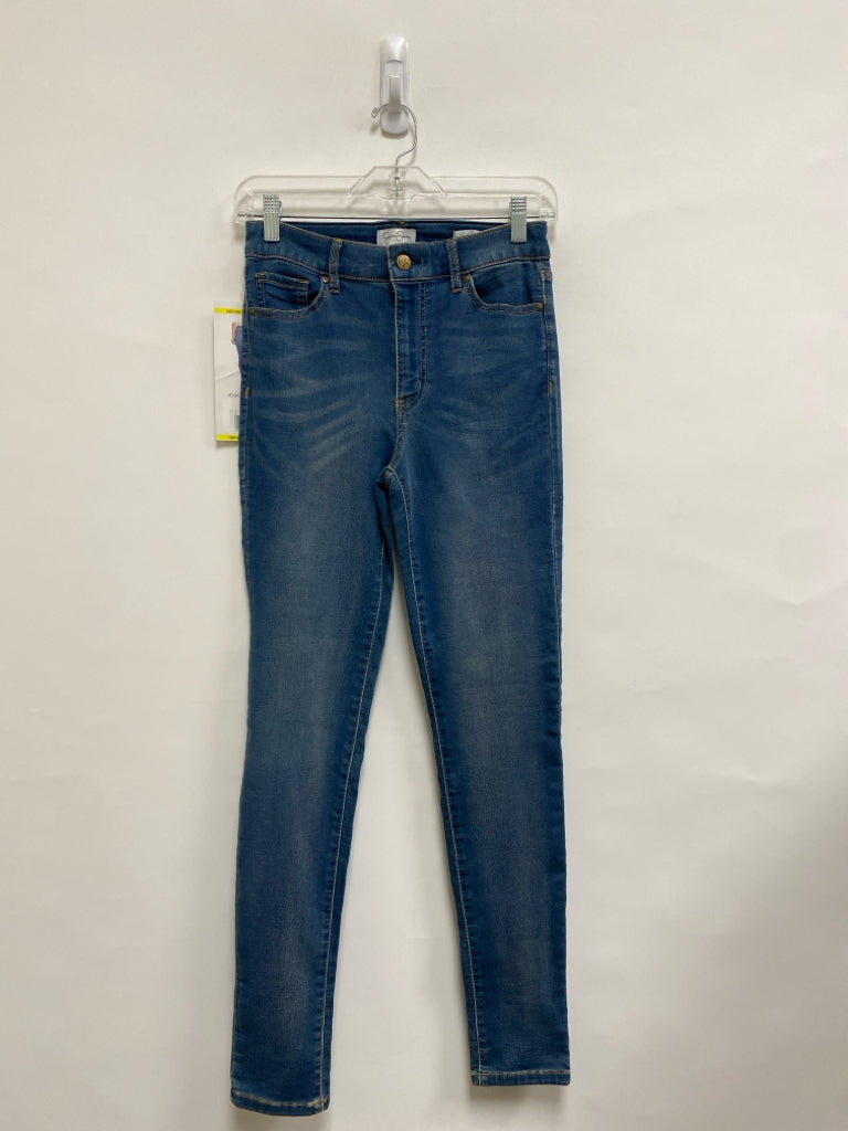 NWT Jessica Simpson Size 6 Light Blue Ladies Jeans