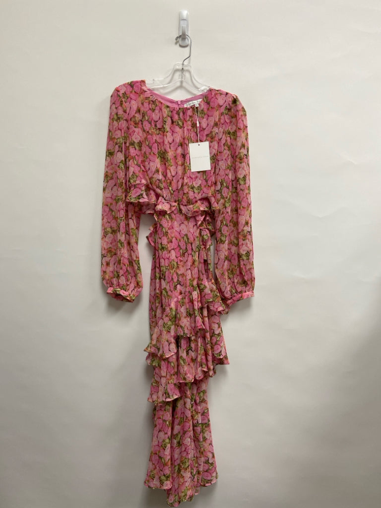 NWT endless rose Size M Pink Green Roses Ladies Dress