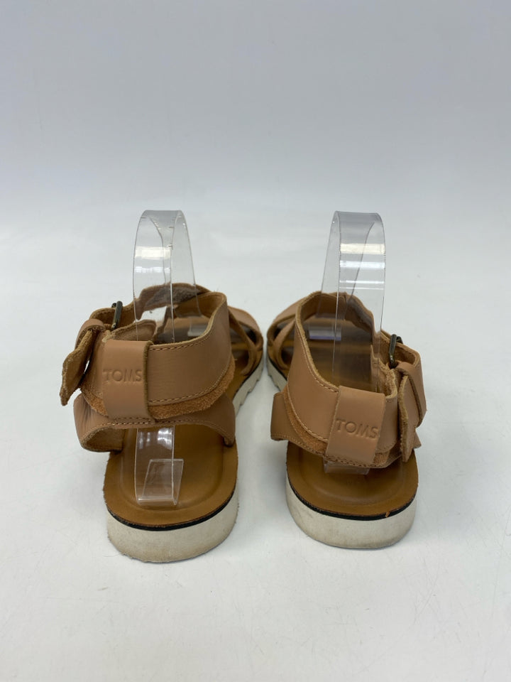 Toms  Size 8 Tan Sandals