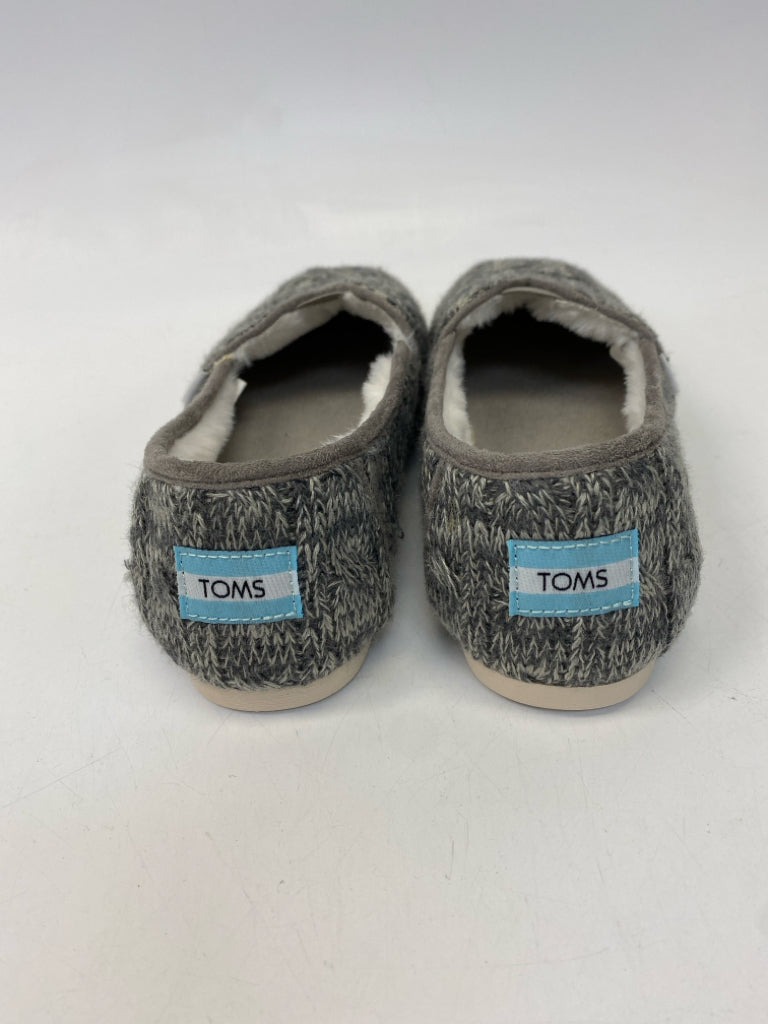 NWOT Toms  Size 7.5 Gray Streaked Flats