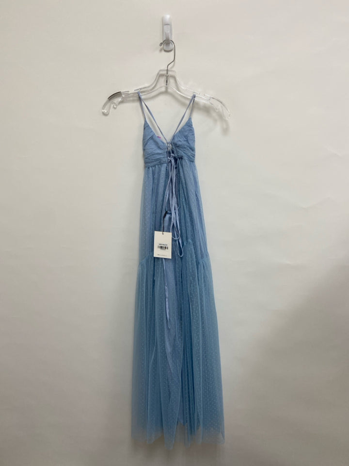 NWT Size 2 Powder Blue Polka Dot Sleeveless Tulle Ladies Dress