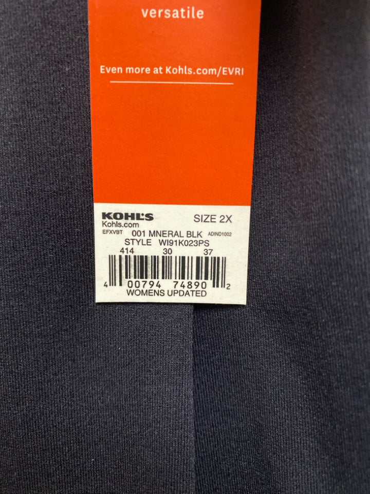 NWT EVRI  SIZE  2X Black Plus Size Camisole
