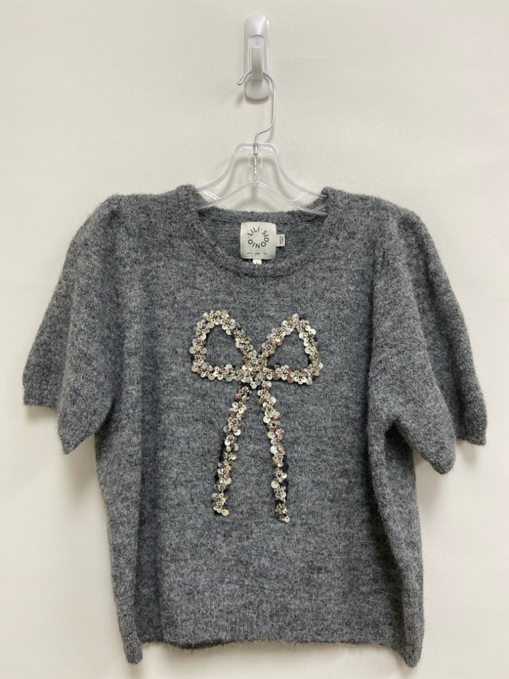 LILI SIDONIO Size L Gray Silver Sequins Short Sleeve Ladies Sweater