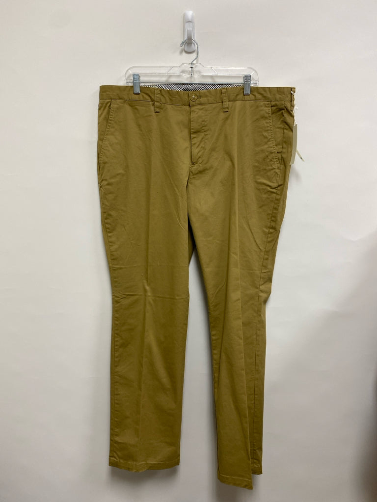 NWT Size 40 Tan Men&