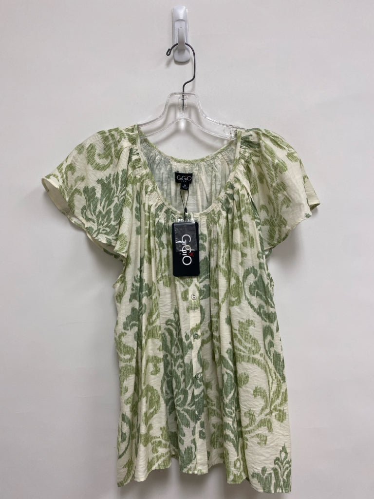 NWT GiGiO Size M Cream Sage Button Up Ladies Top