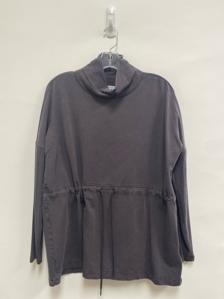 Athleta Size M Dark Gray Ladies Top