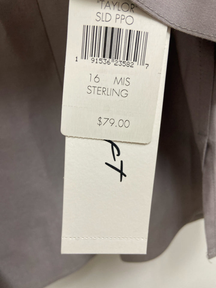 NWT Foxcroft  SIZE  16 Gray Button Up Plus Size Top