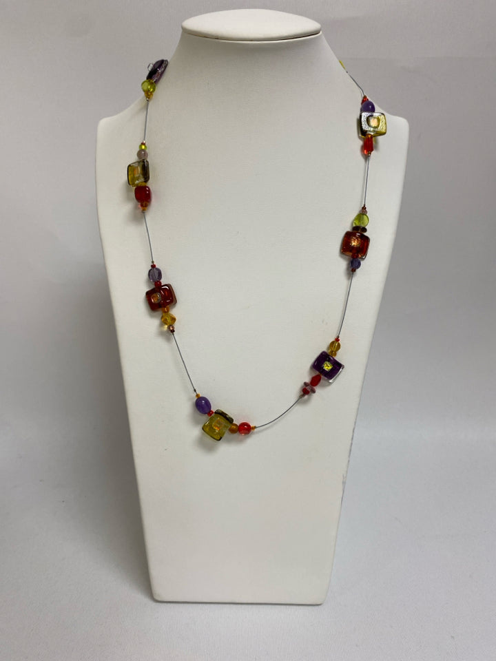 NWT Multi Color Shapes Necklace