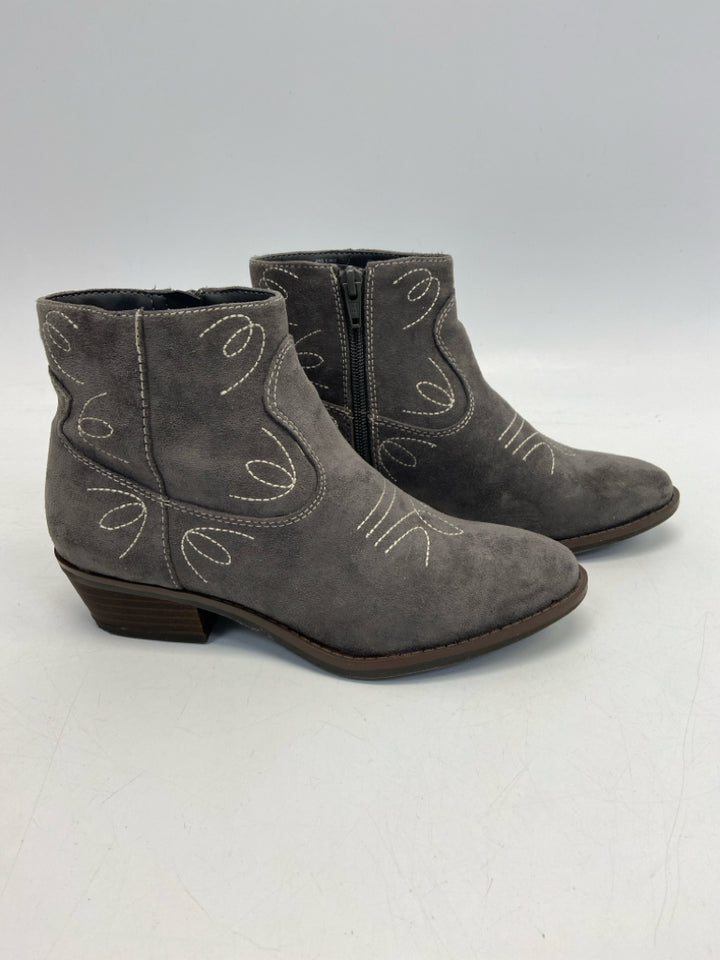 Sonoma  Size 6 Dark Gray Western Boots