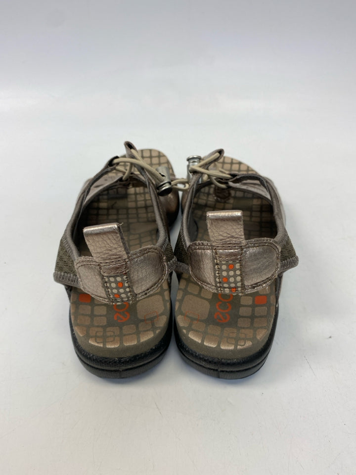 Ecco EU Shoe Size 39 US Shoe Size 8 Pewter Lace-up Sandals