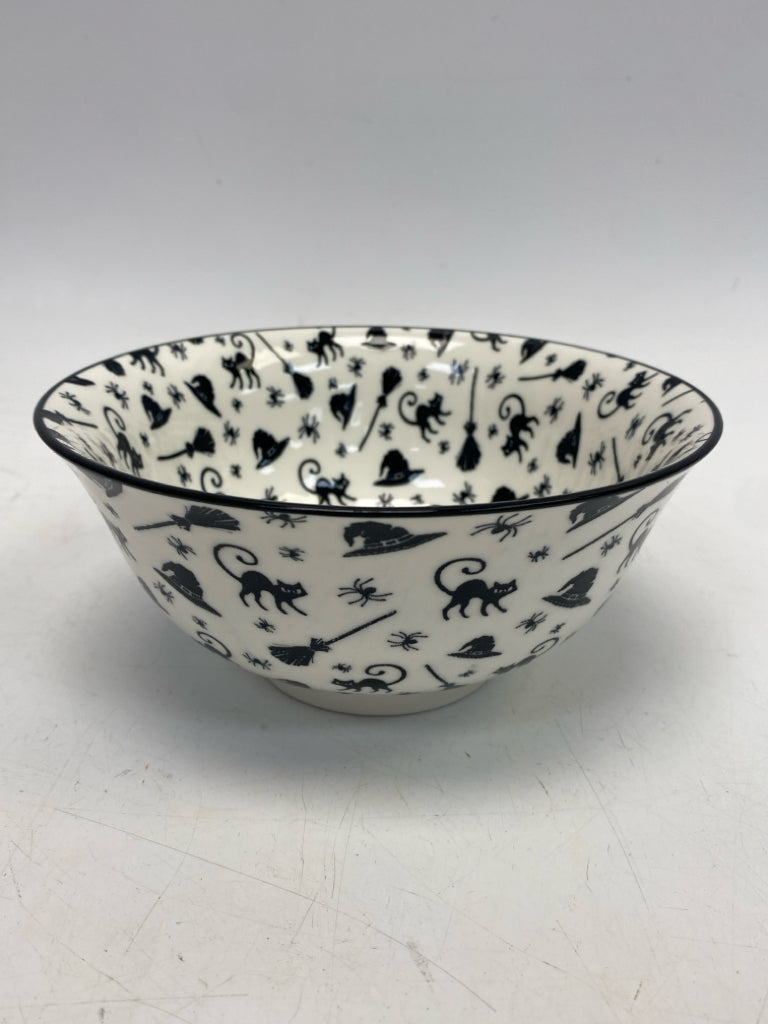 White Black Witch Ceramic Halloween