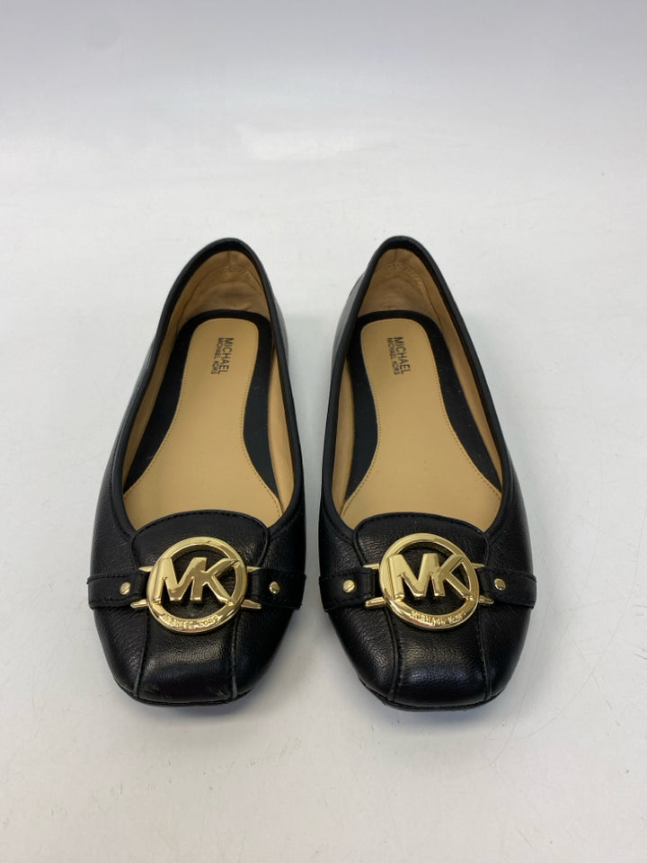 Michael Kors  Size 8 Black Gold Accent(s) Flats