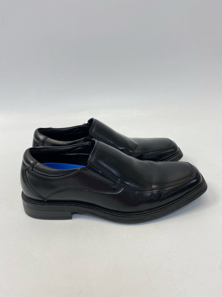 Dockers Size 8 Black Men&