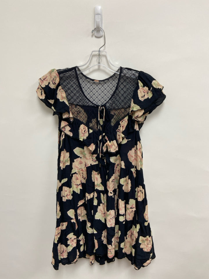Free People Size M Black Coral/Green Flowers Ladies Dress