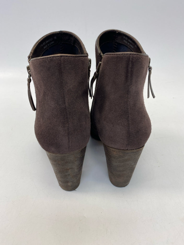 Cole Haan US Size 7 Dark Brown Suede Boots
