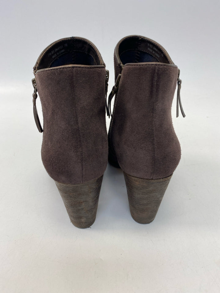 Cole Haan US Size 7 Dark Brown Suede Boots