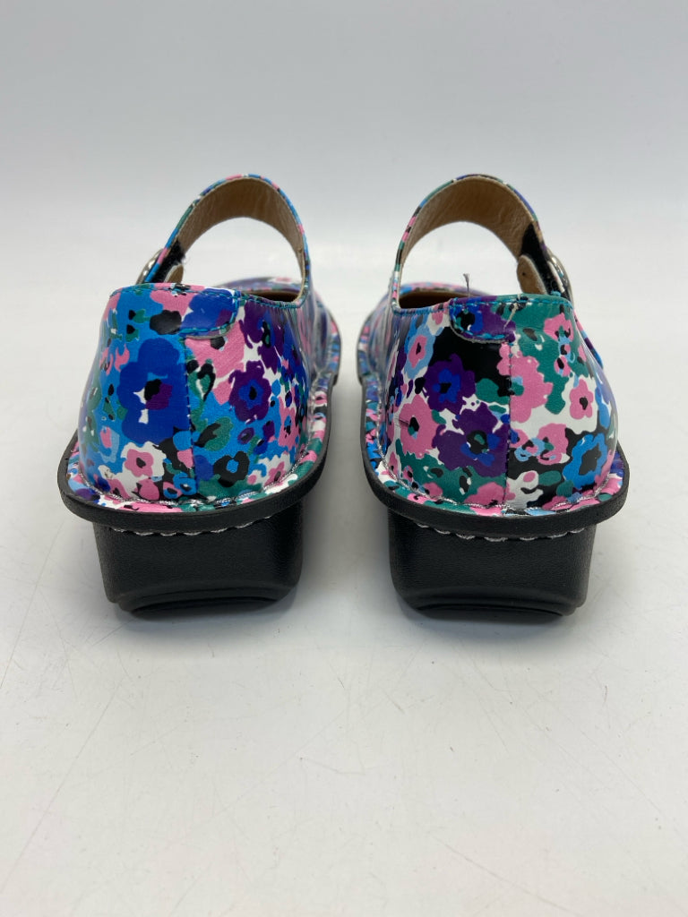 Alegria  Size 36 Blue Green/Multi Flower(s) Flats