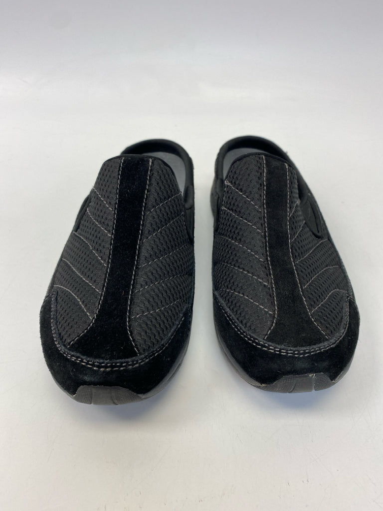 NWOT Easy Spirit  Size 8 Black Sneakers