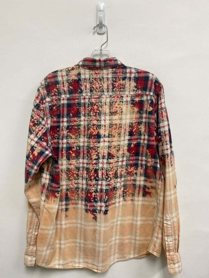 American Rag Size L Red White/Navy Plaid Men&