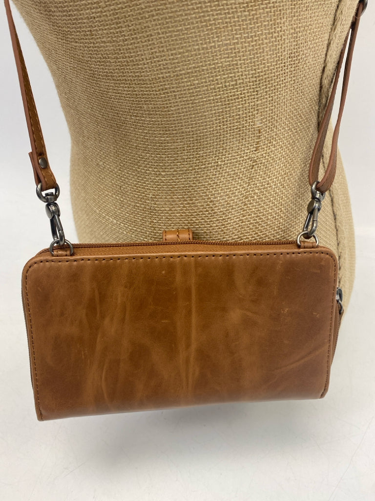 Sak Brown Crossbody