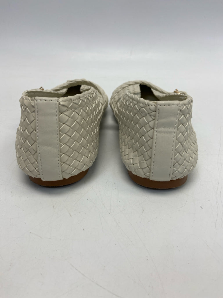 House of Harlow  Size 7.5 White Woven Flats