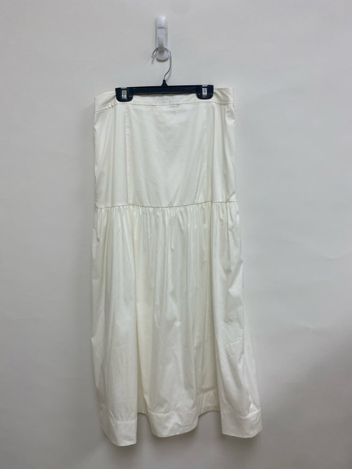 NWT Wht House/Blk Mkt Size 10 White Maxi Ladies Skirt