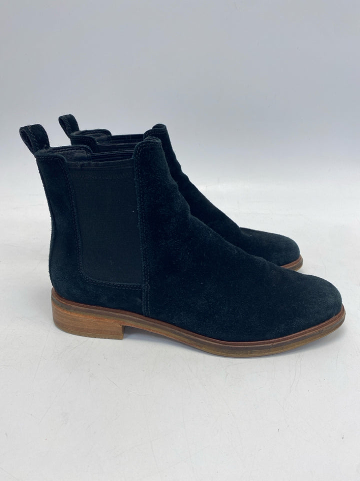 Clarks US Shoe Size 9 Black Suede Boots