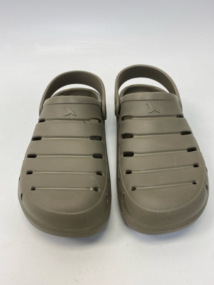Size 8 Tan Men&