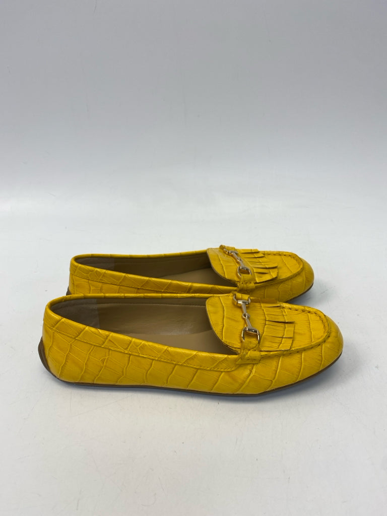 NWOT Talbots  Size 7 Yellow Embossed Flats