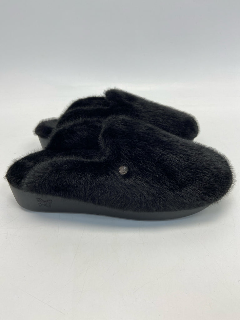 Alegria  Size 37 Black Faux Fur Slippers