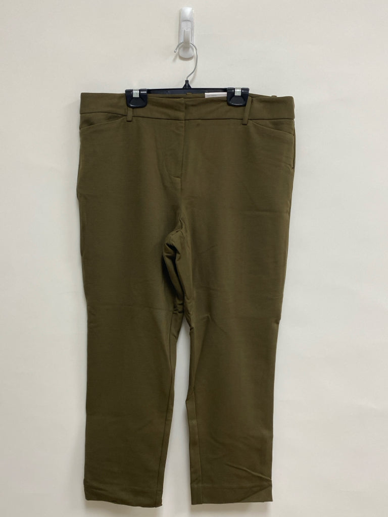 NWT Liz Claiborne Size 12P Dark Olive Petite Pants