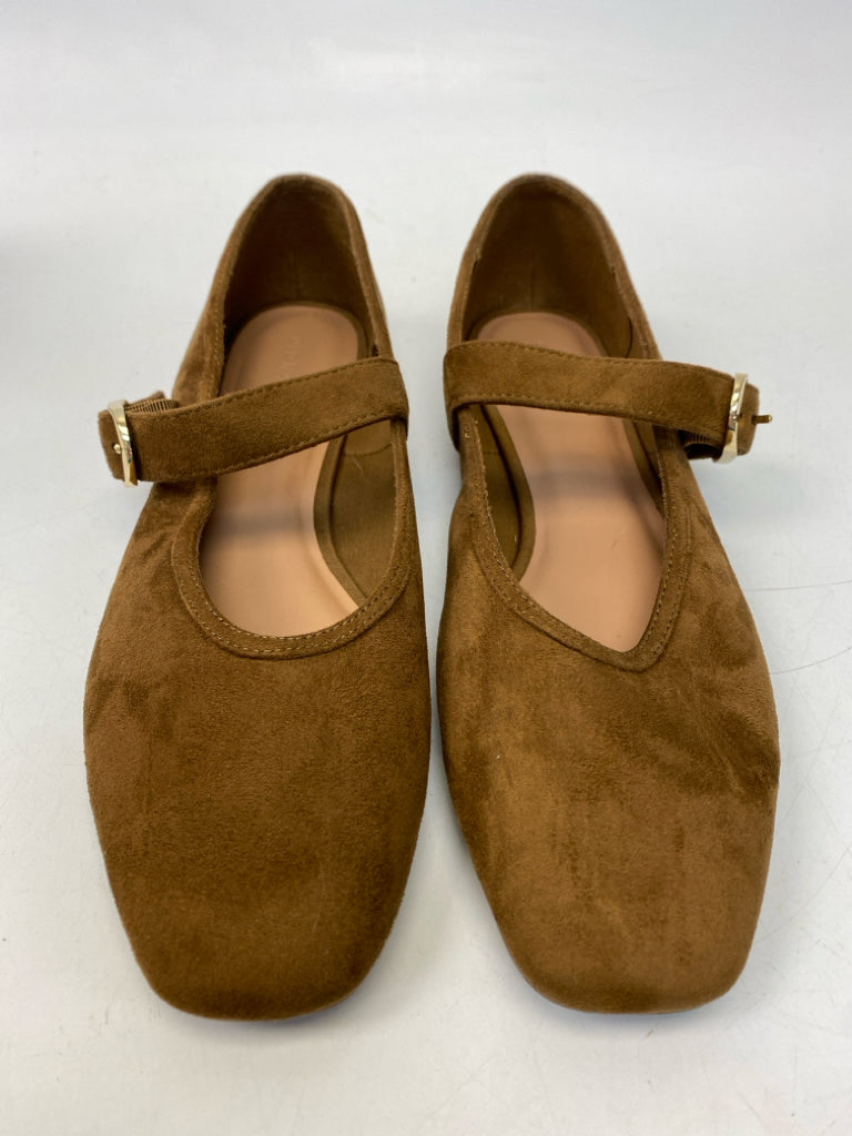 Old Navy US Shoe Size 9 Brown Flats