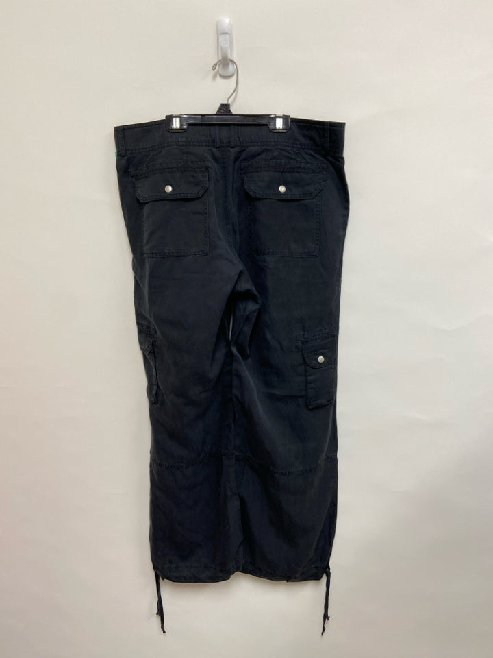 NWT Anthropologie Size 14 Black Cargo Ladies Pants
