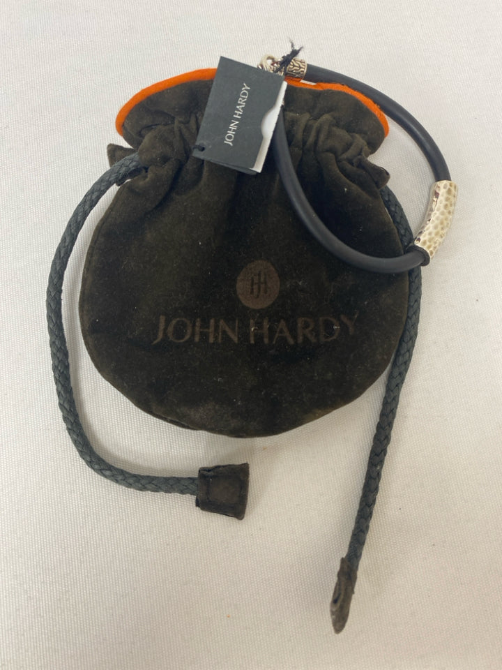 NWT John Hardy Black Silver Hammered Bracelet