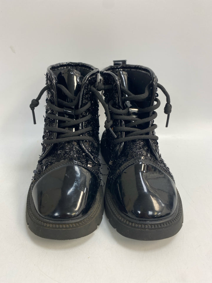 SIZE 29 Black Sequined Girl&