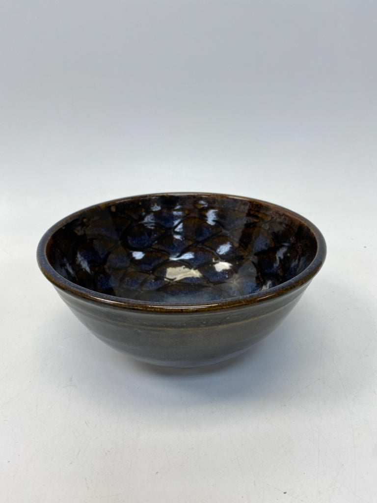 Brown Blue Criss-Cross Pottery
