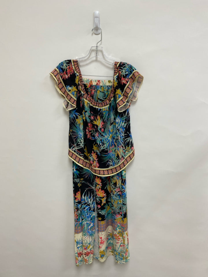 Flying Tomato Size S Black Green/Multi Ladies 2pc Skirt