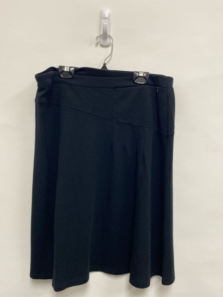 Royal Robbins Size M Black Wool Blend Ladies Skirt