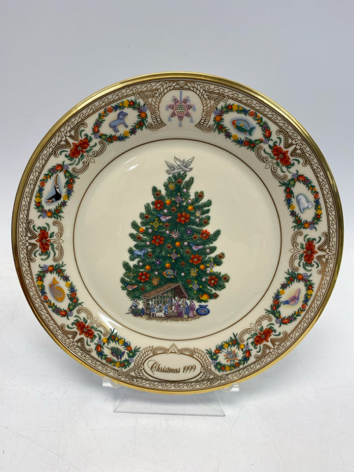 Lenox Cream Green/Multi Christmas Decorative Plate