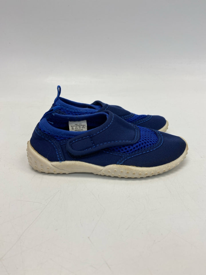 SIZE 7/8 Blue Boy&