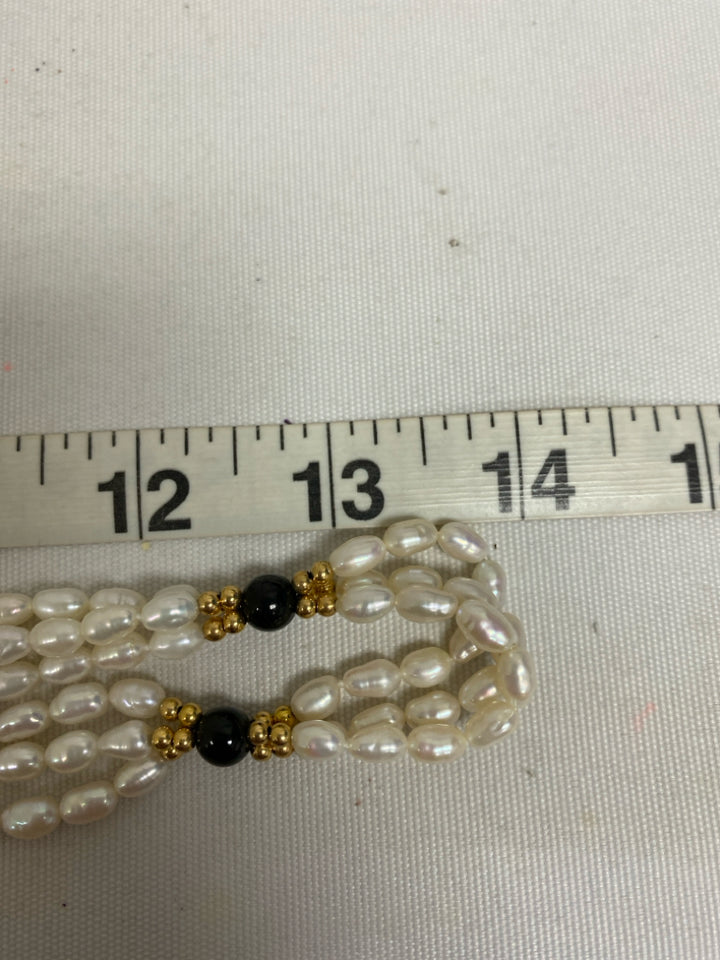 Pearl Gold/Black Beaded Necklace