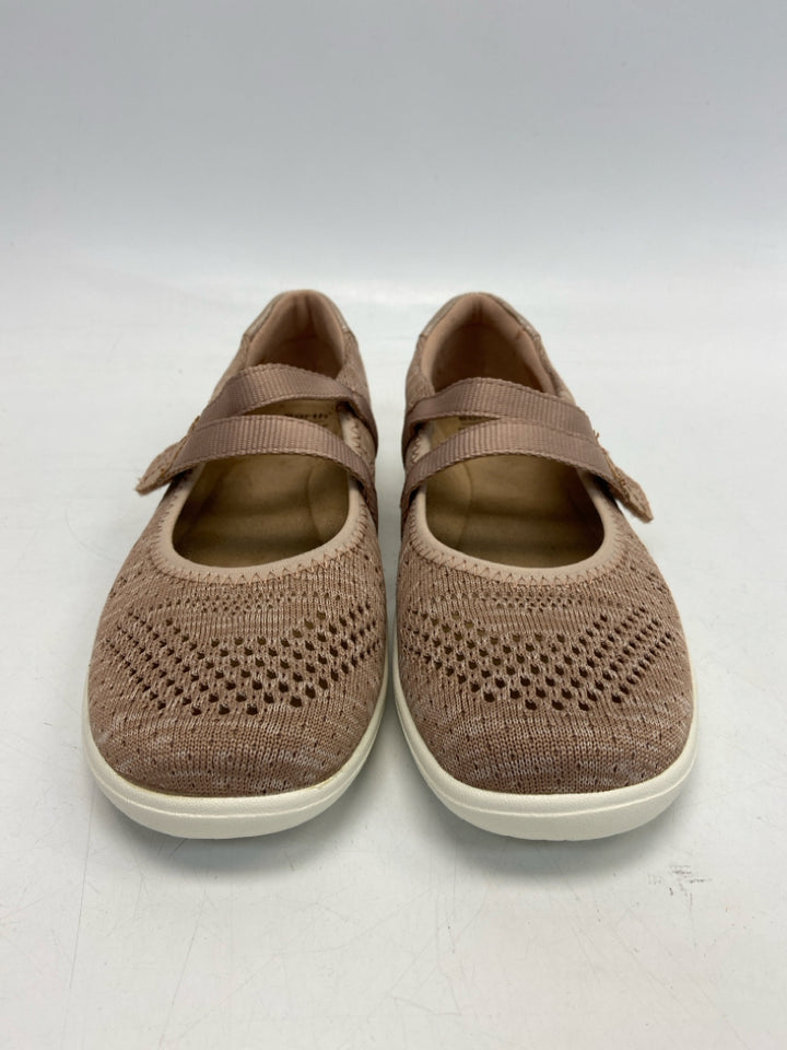 Earth Origins  Size 9.5 Blush Perforated Knit Flats