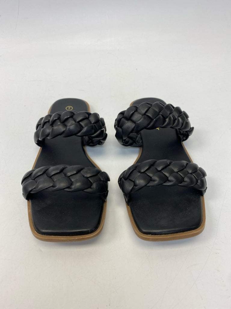 Size 7 Black Braided Sandals