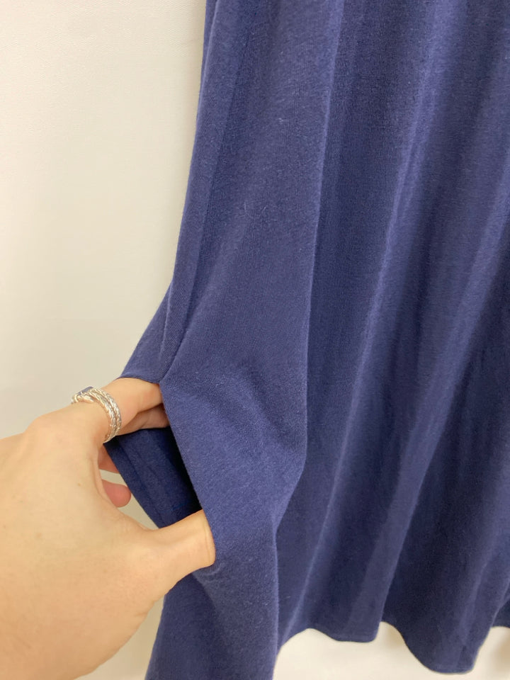 NWT Zenana  SIZE  1X Navy Plus Size Top