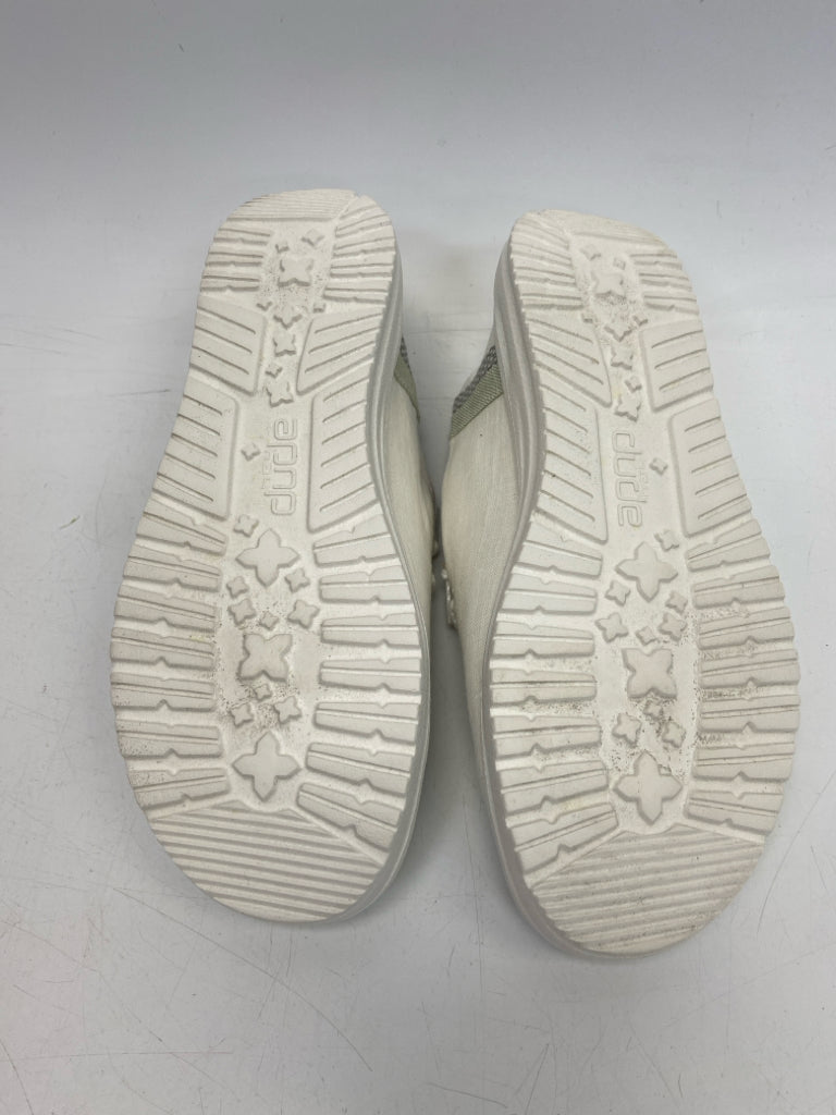 NWOT Hey Dude  Size 6 White Flats