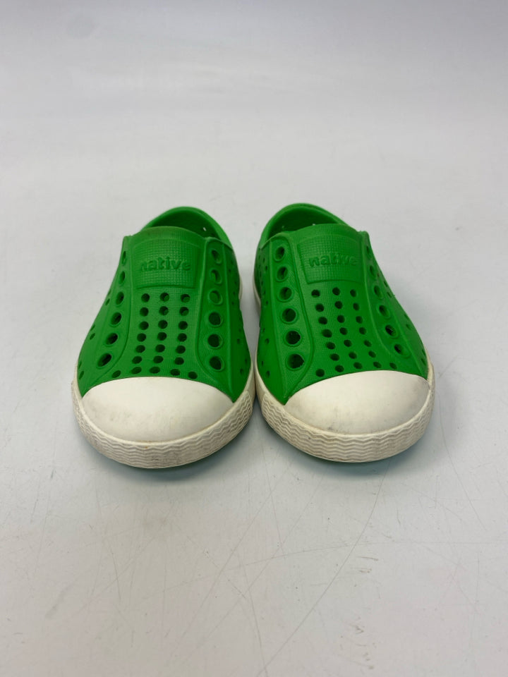 Native SIZE 4 Green Boy&